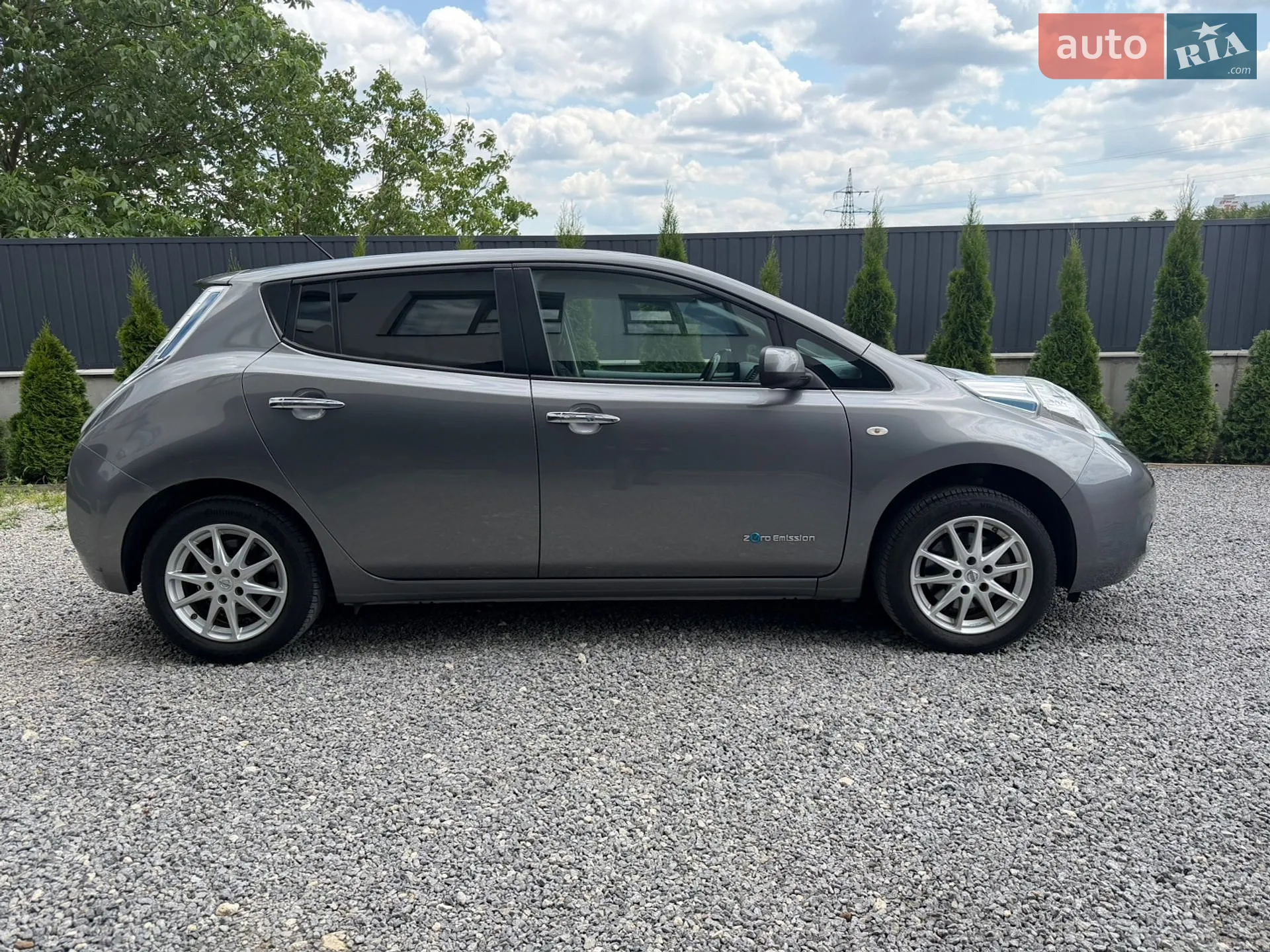 2015 Nissan Leaf - мініатюра 2