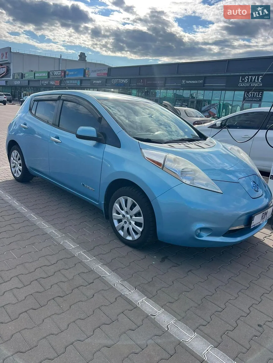 2015 Nissan Leaf - мініатюра 18