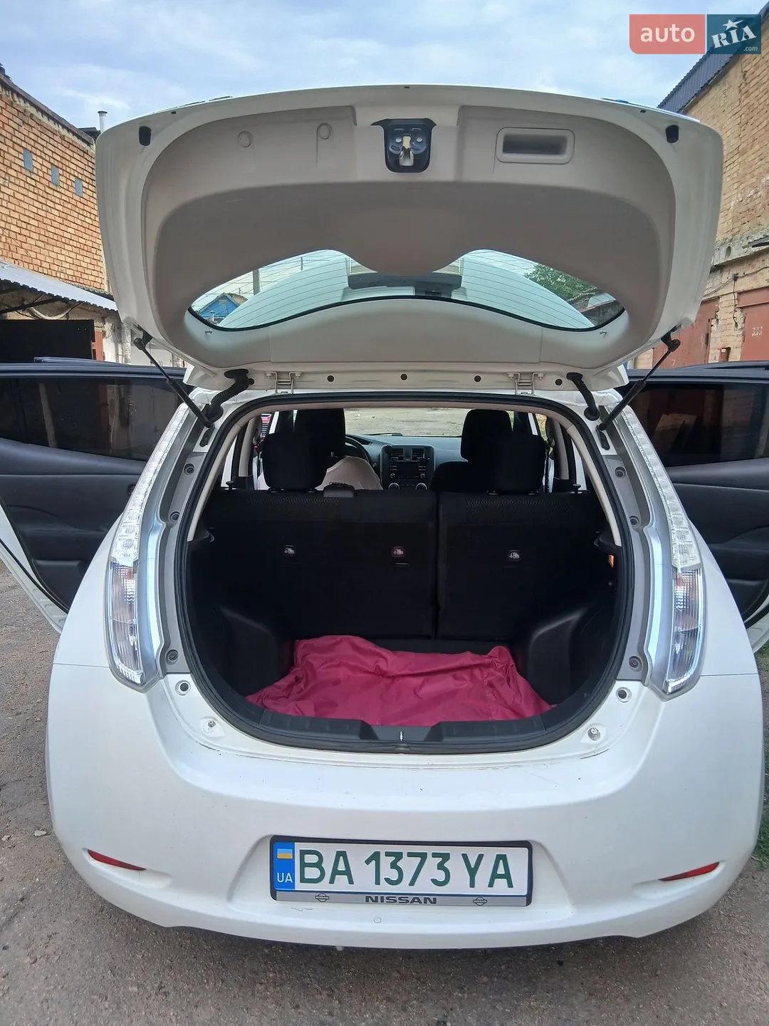 2013 Nissan Leaf - мініатюра 15