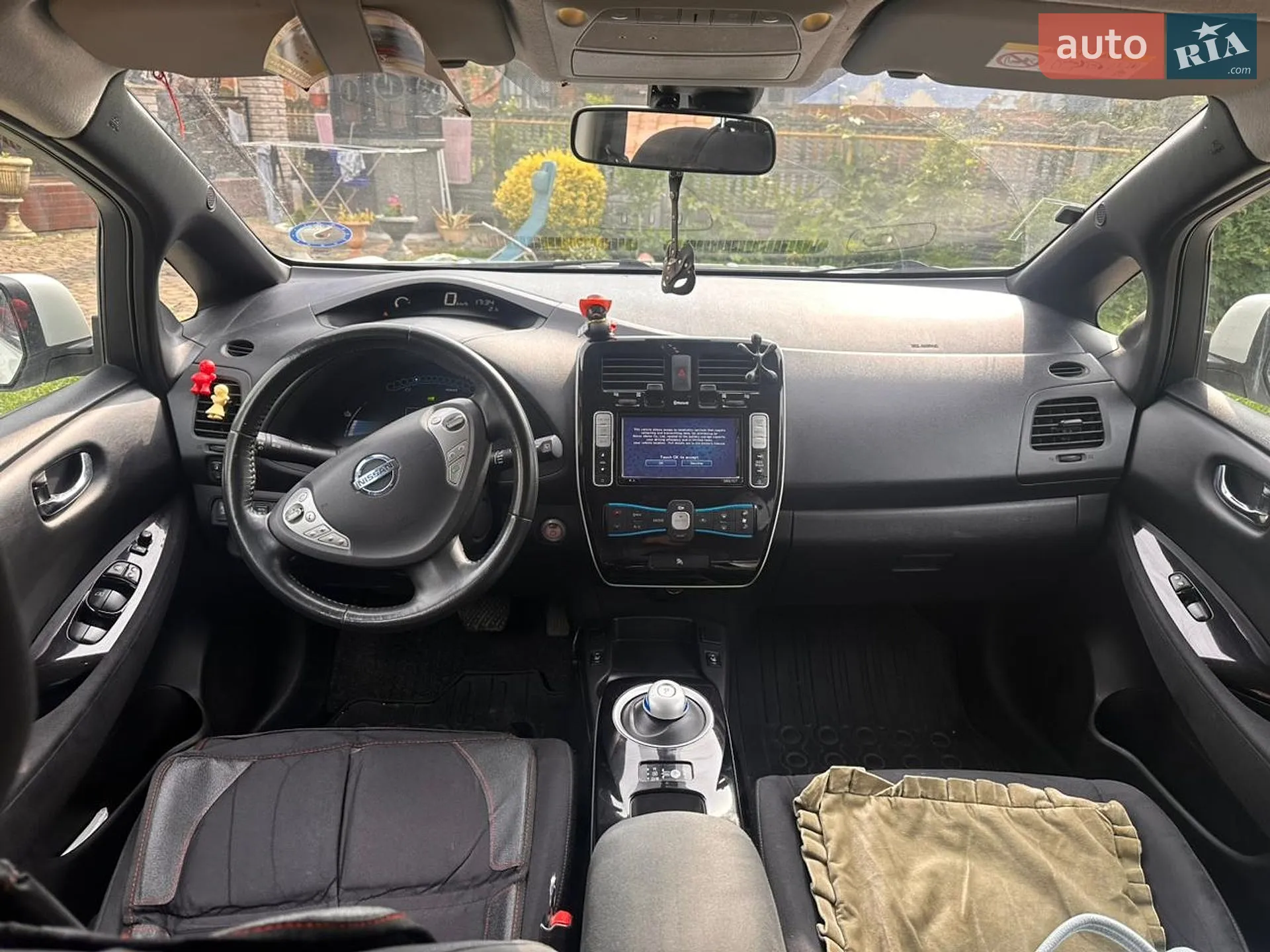 2015 Nissan Leaf - мініатюра 10