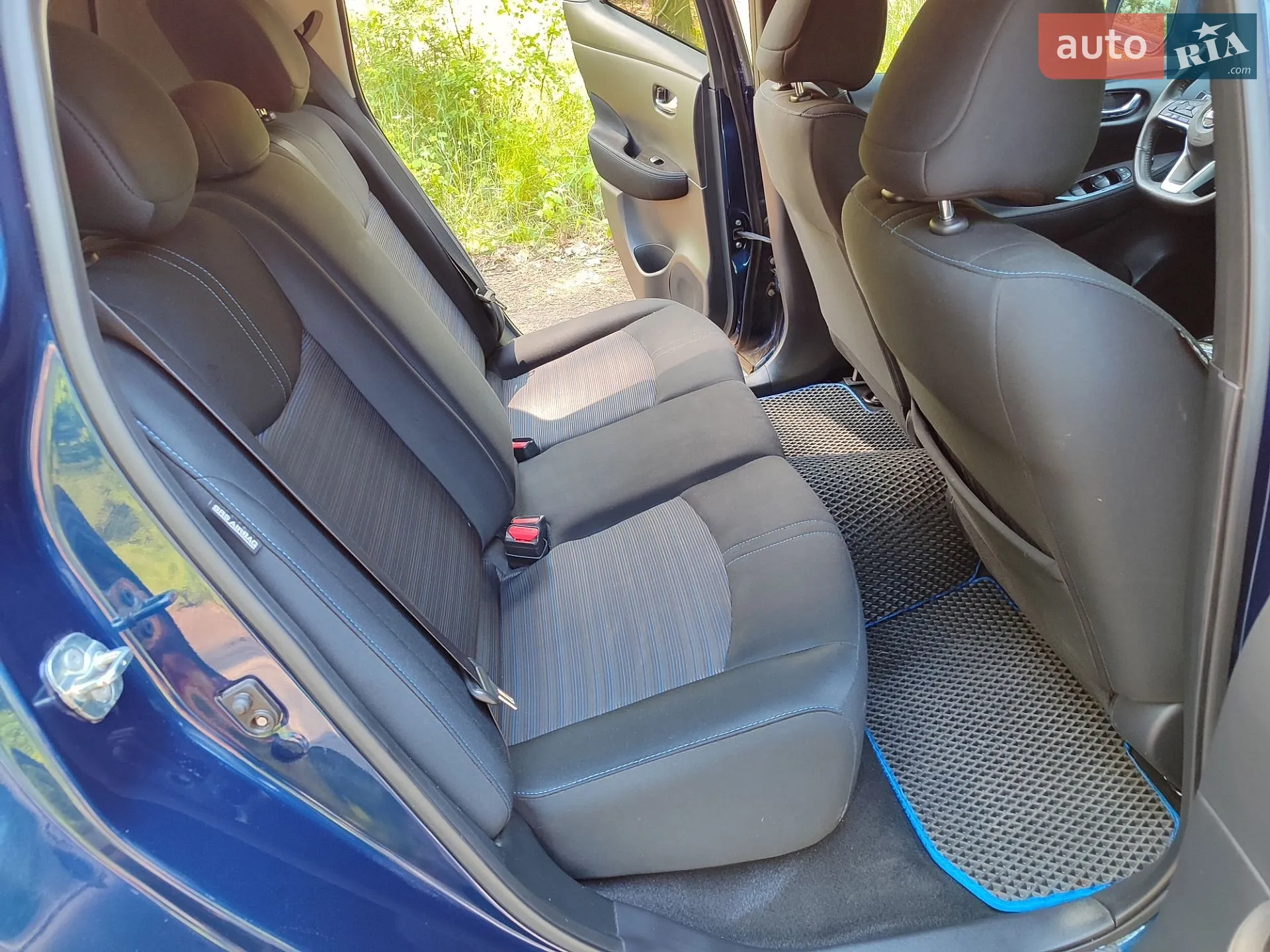 2020 Nissan Leaf - мініатюра 11