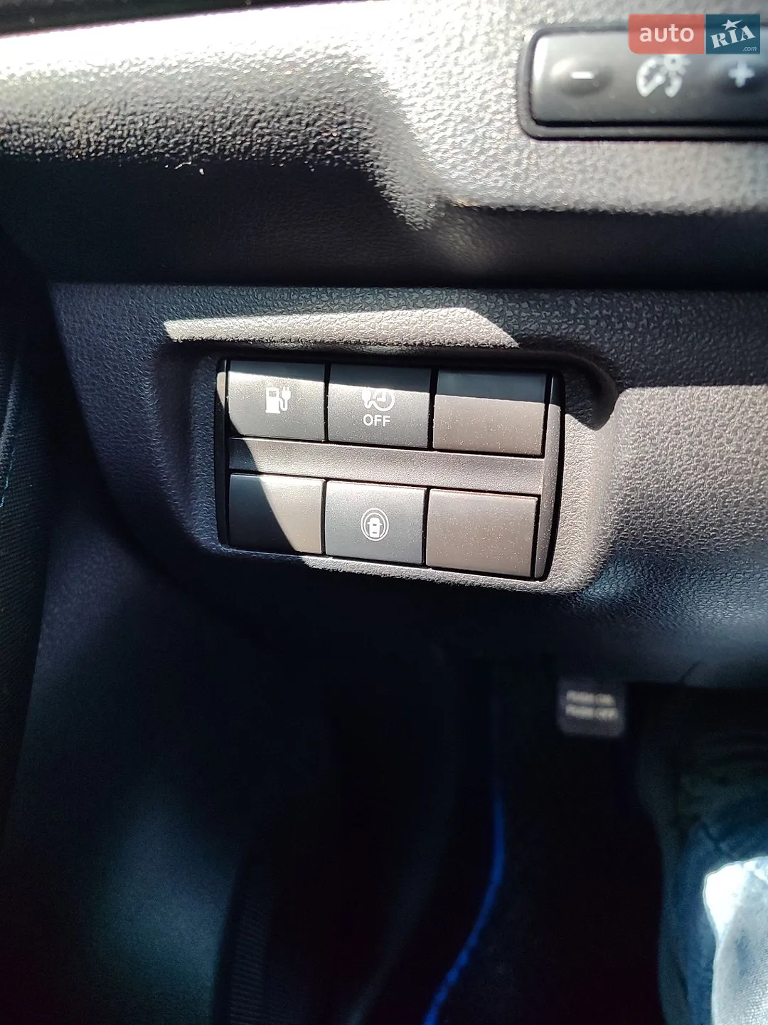 2020 Nissan Leaf - мініатюра 35
