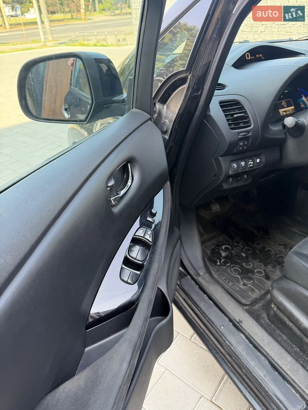 2013 Nissan Leaf - мініатюра 29