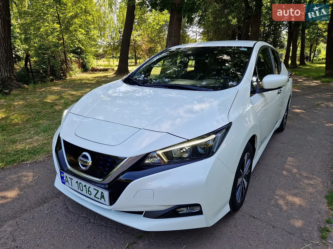 2020 Nissan Leaf - мініатюра 10