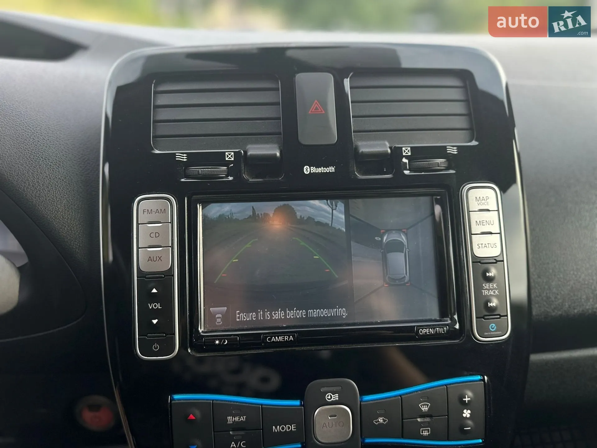 2015 Nissan Leaf - мініатюра 44