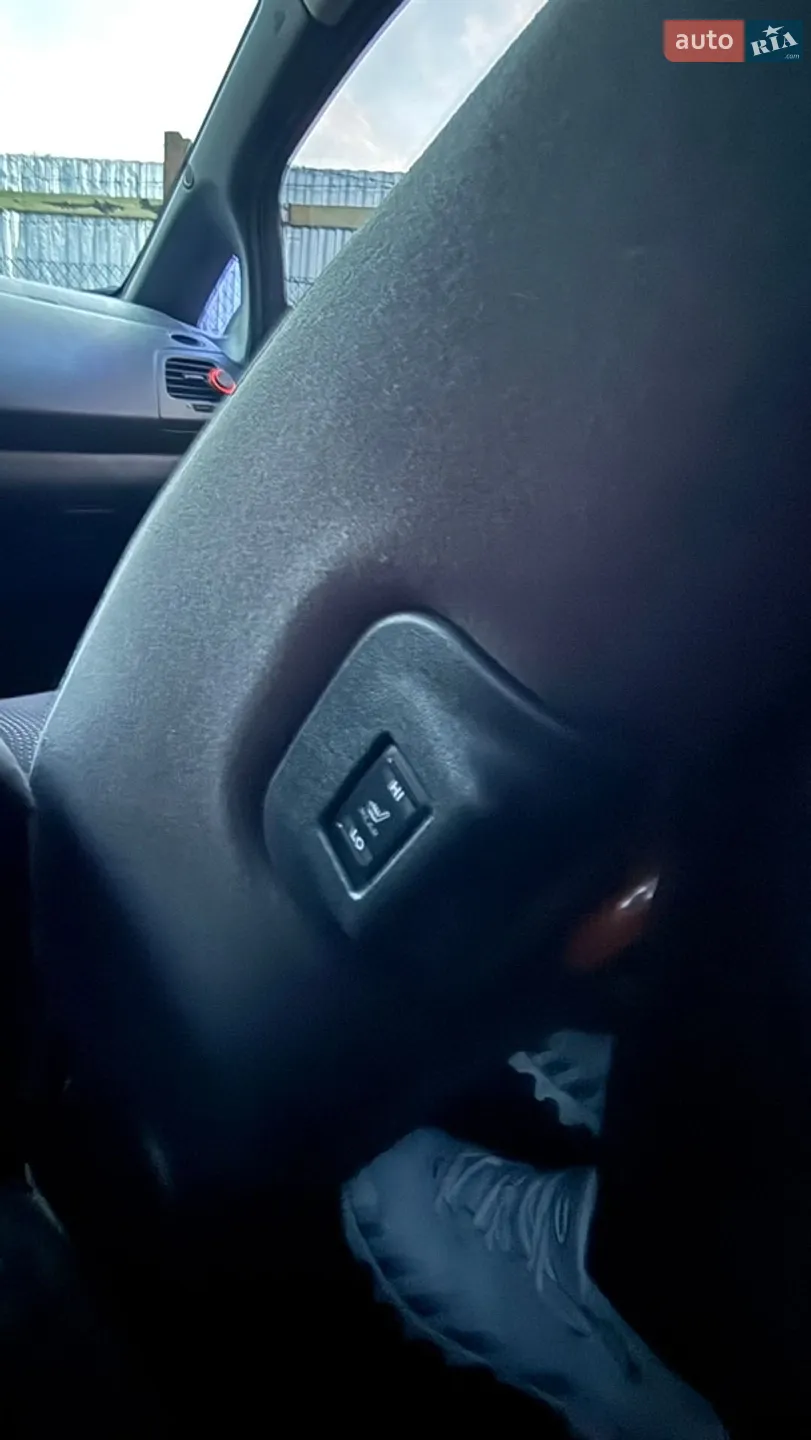 2013 Nissan Leaf - мініатюра 10