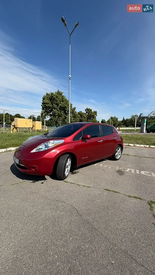 2013 Nissan Leaf - мініатюра 10