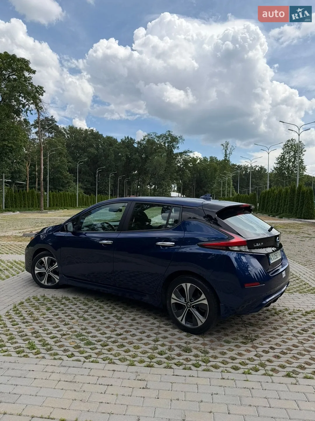 2020 Nissan Leaf - мініатюра 9