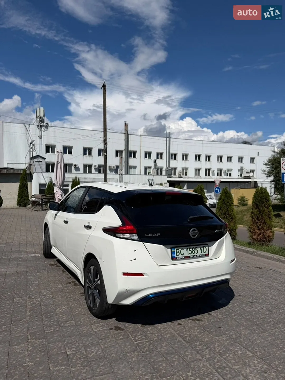 2020 Nissan Leaf - мініатюра 8