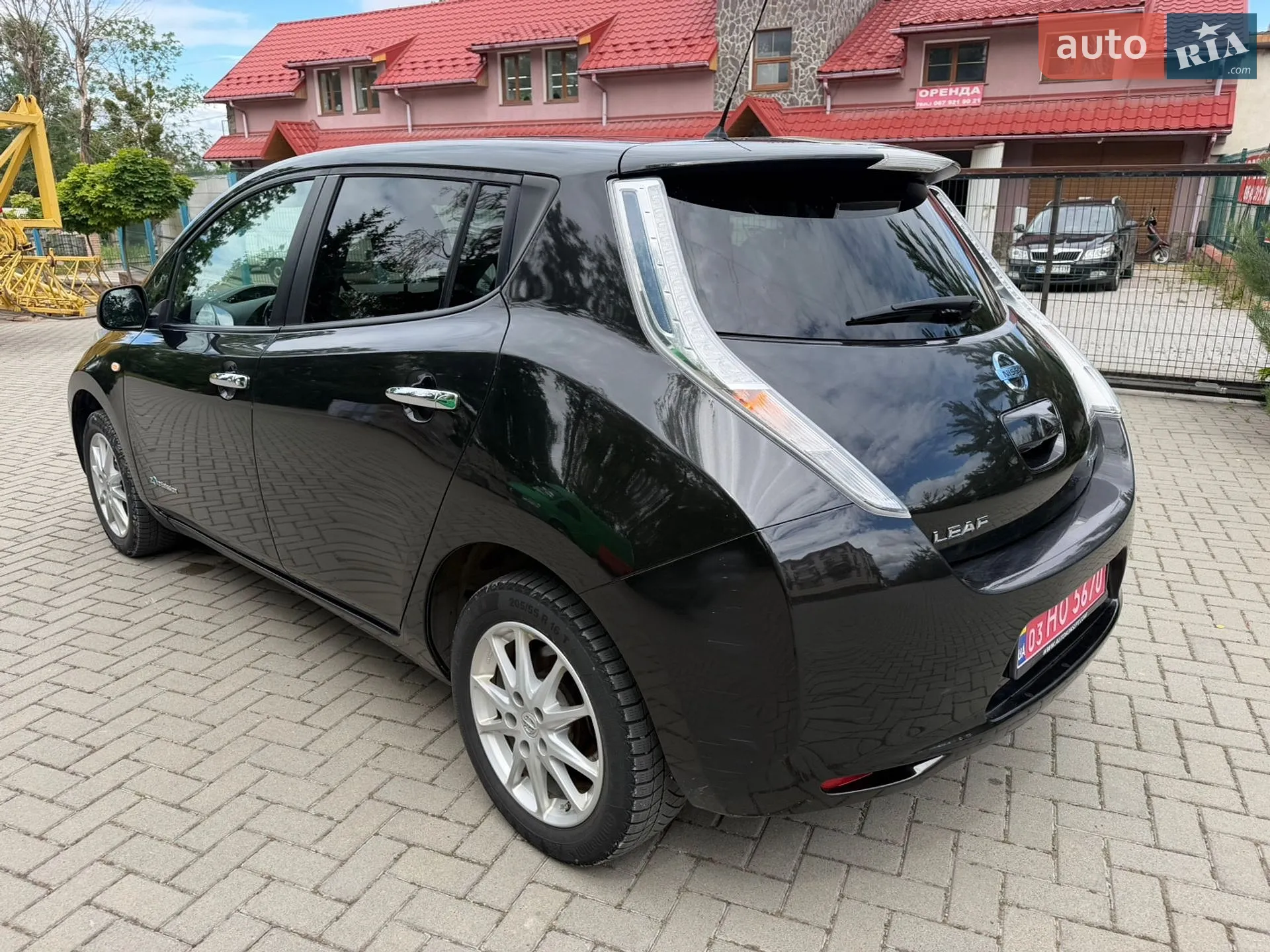 2016 Nissan Leaf - мініатюра 18