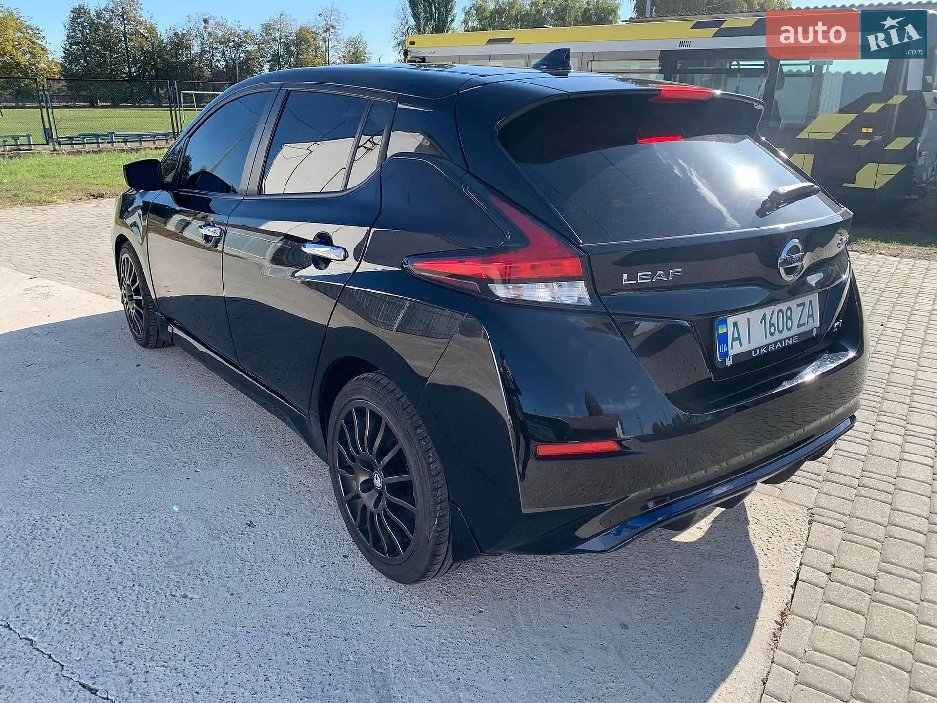 2020 Nissan Leaf - мініатюра 2