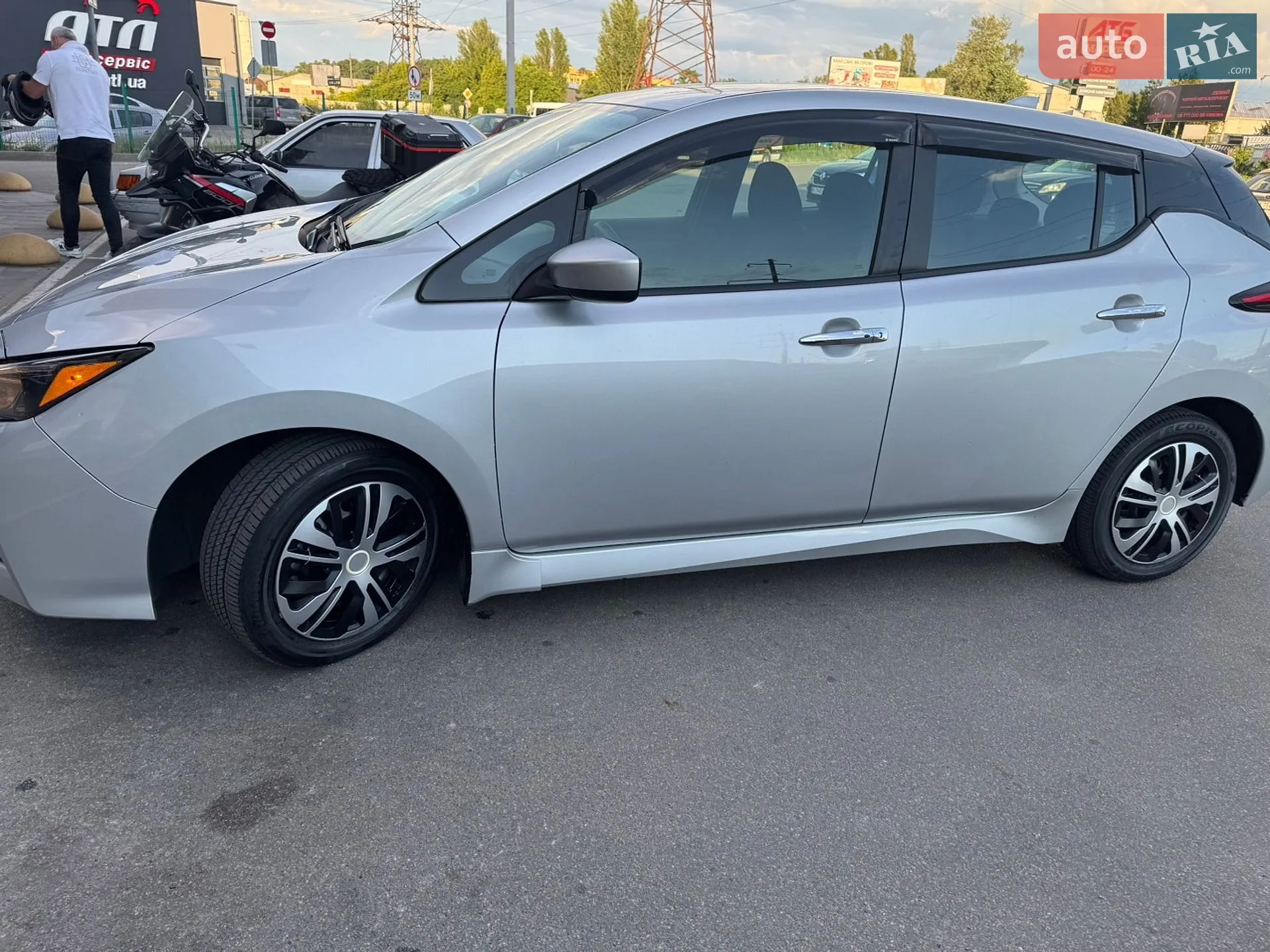 2022 Nissan Leaf - мініатюра 6