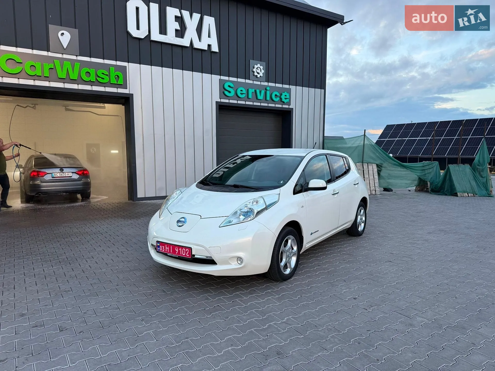 2014 Nissan Leaf - мініатюра 5