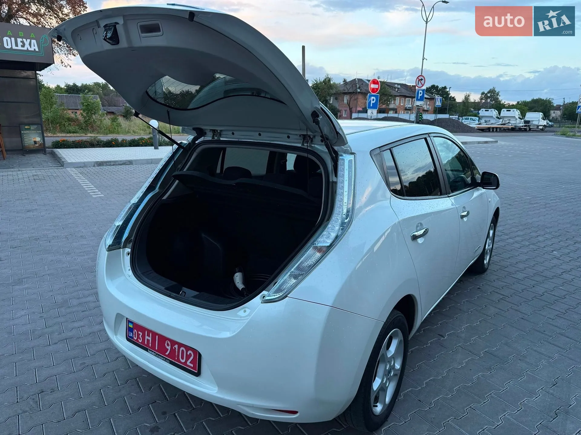 2014 Nissan Leaf - мініатюра 76