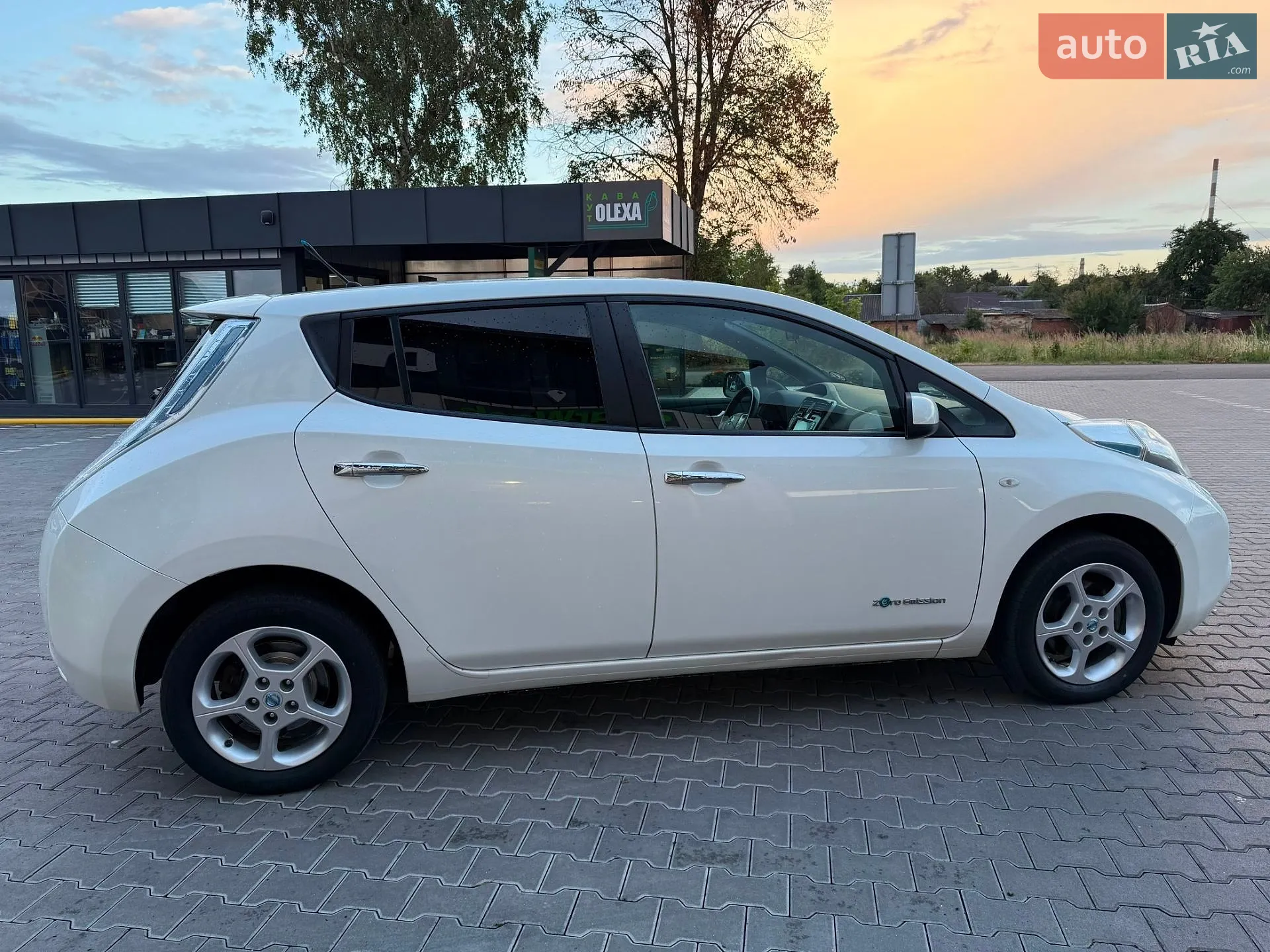 2014 Nissan Leaf - мініатюра 101