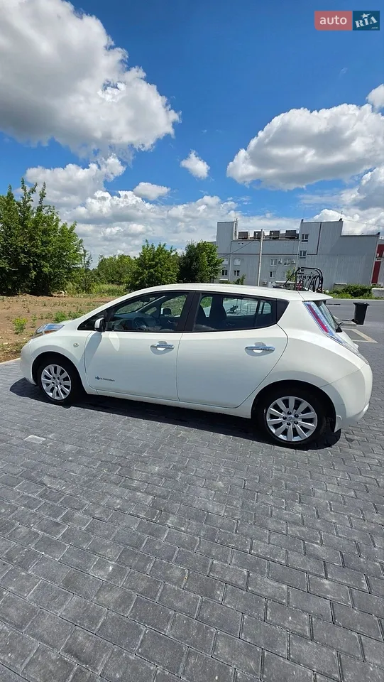 2014 Nissan Leaf - мініатюра 30