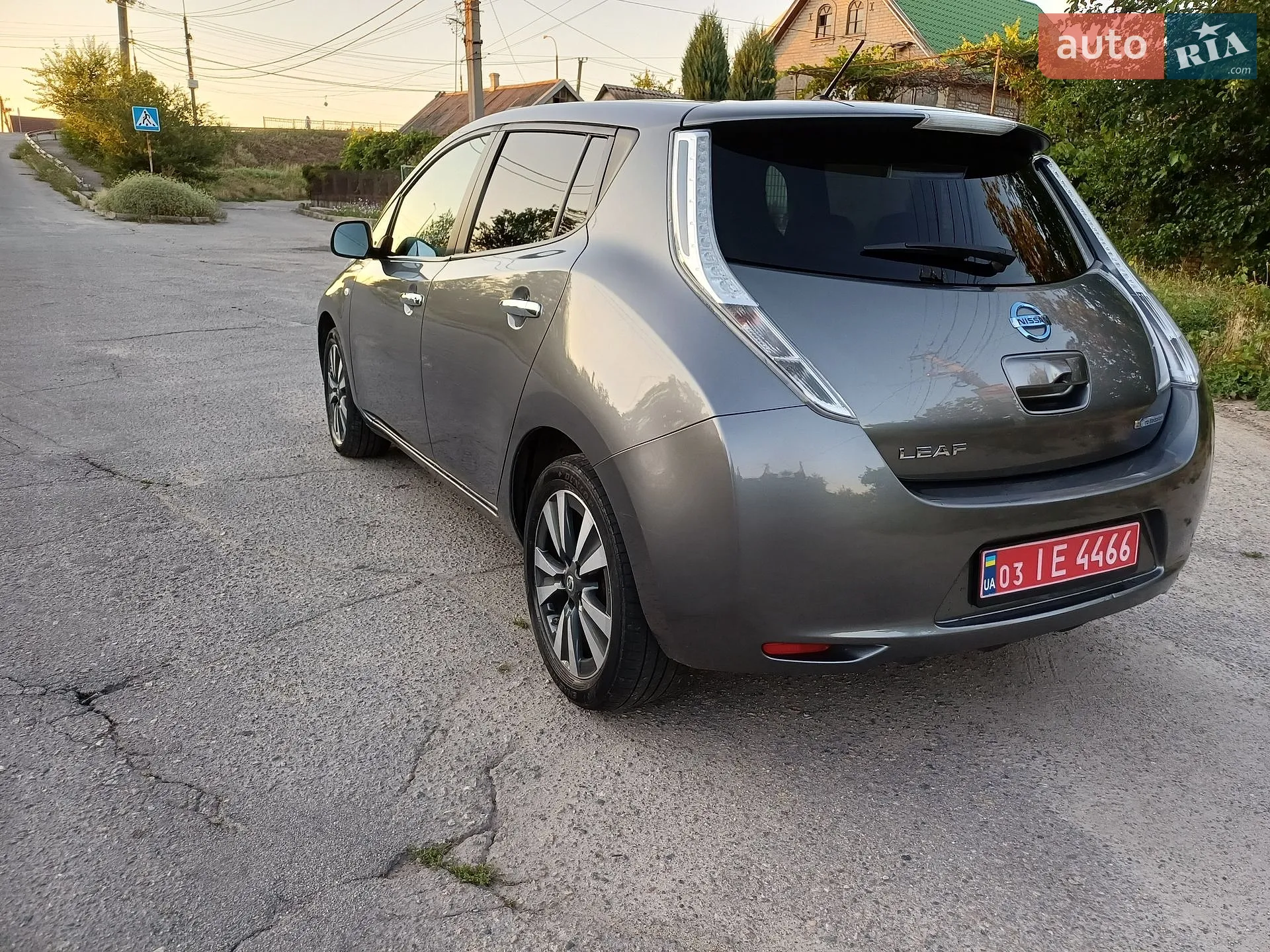 2015 Nissan Leaf - мініатюра 3