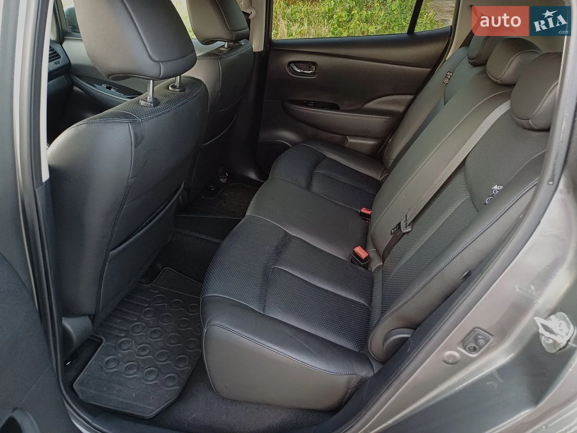 2015 Nissan Leaf - мініатюра 9