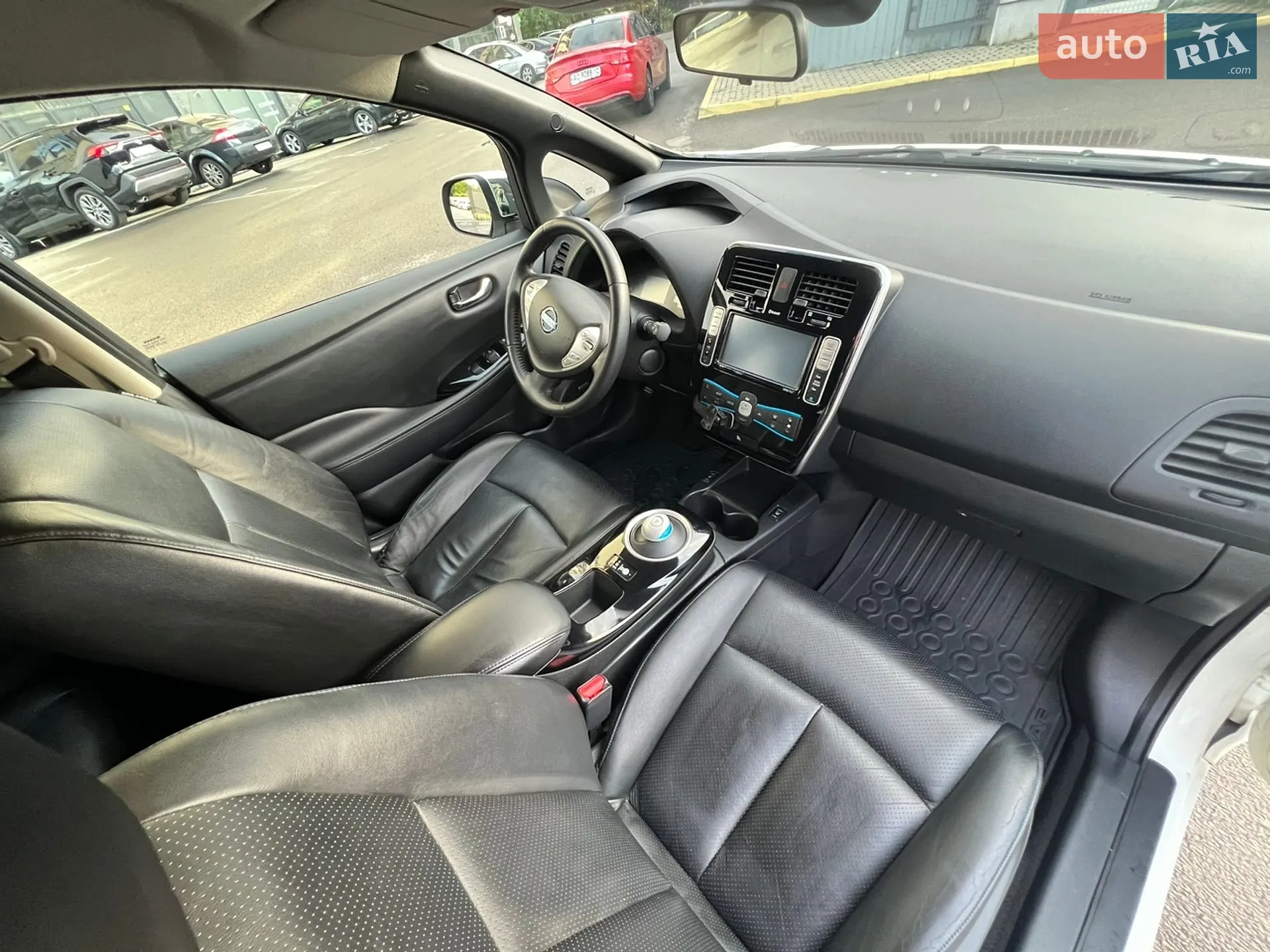 2013 Nissan Leaf - мініатюра 27
