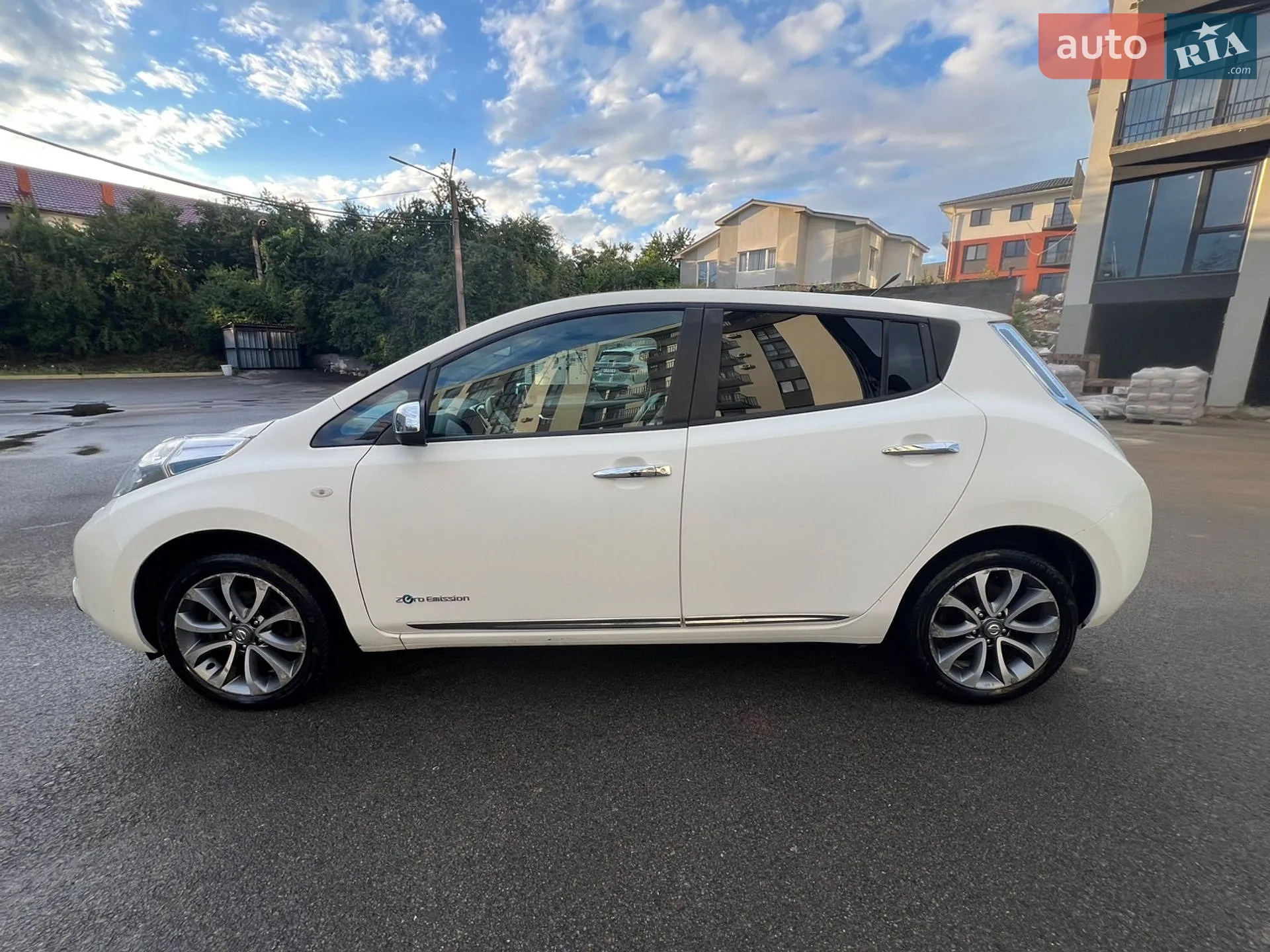 2013 Nissan Leaf - мініатюра 36