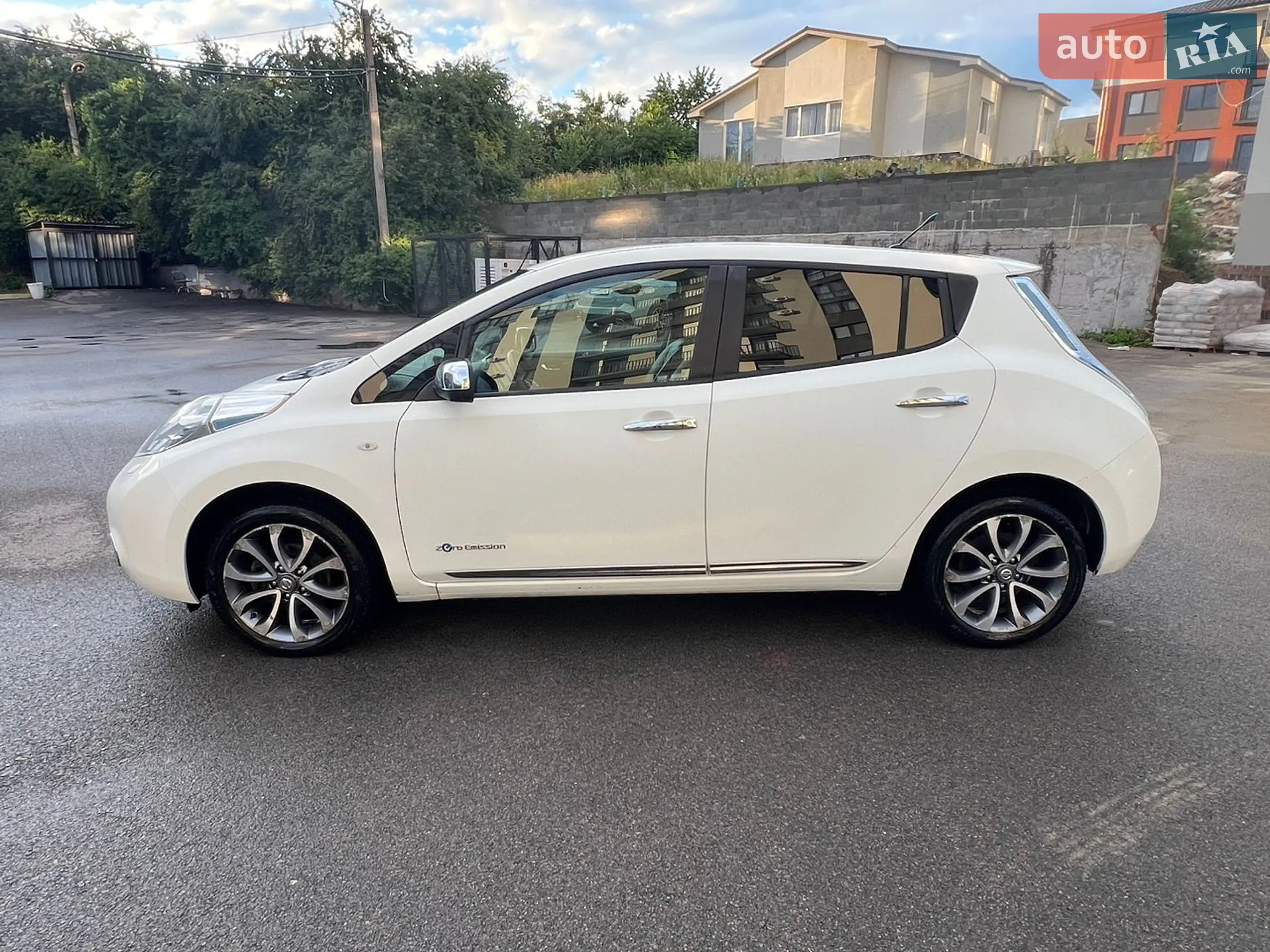 2013 Nissan Leaf - мініатюра 37