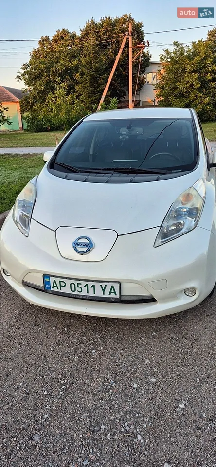 2013 Nissan Leaf - мініатюра 14