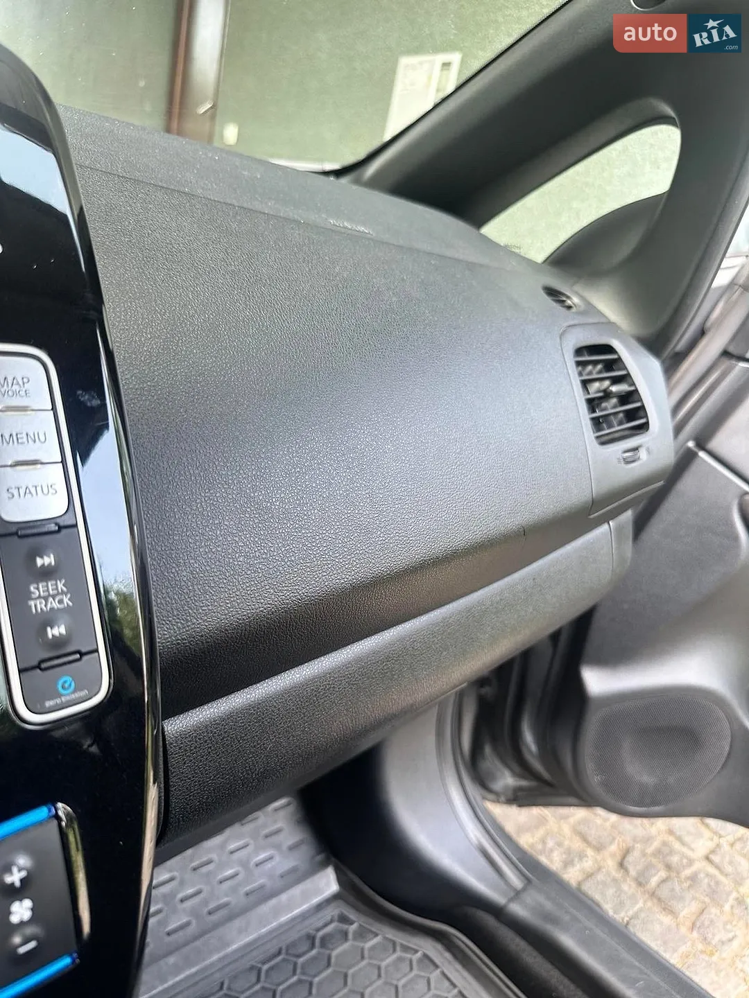 2016 Nissan Leaf - мініатюра 6