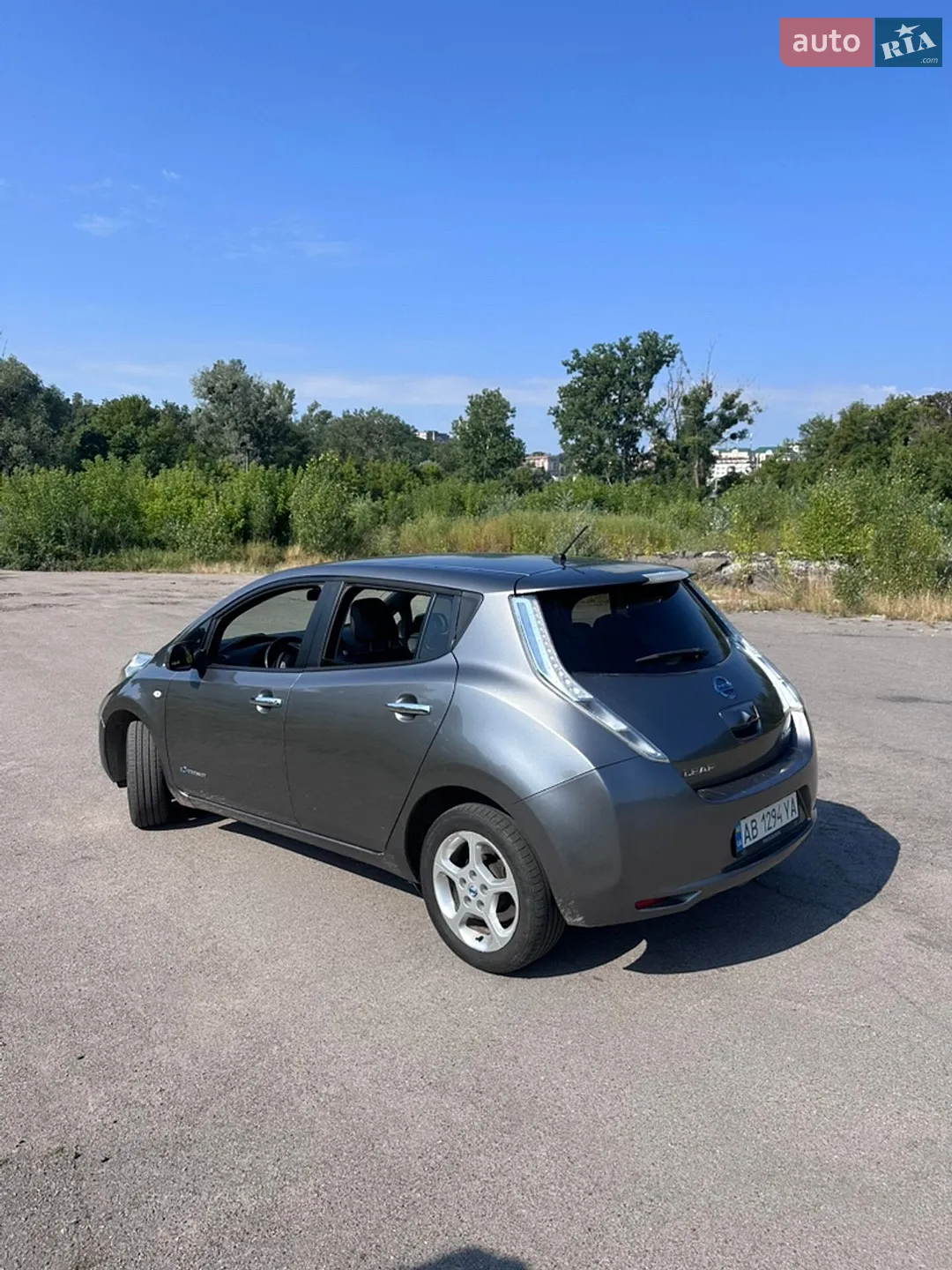 2015 Nissan Leaf - мініатюра 3