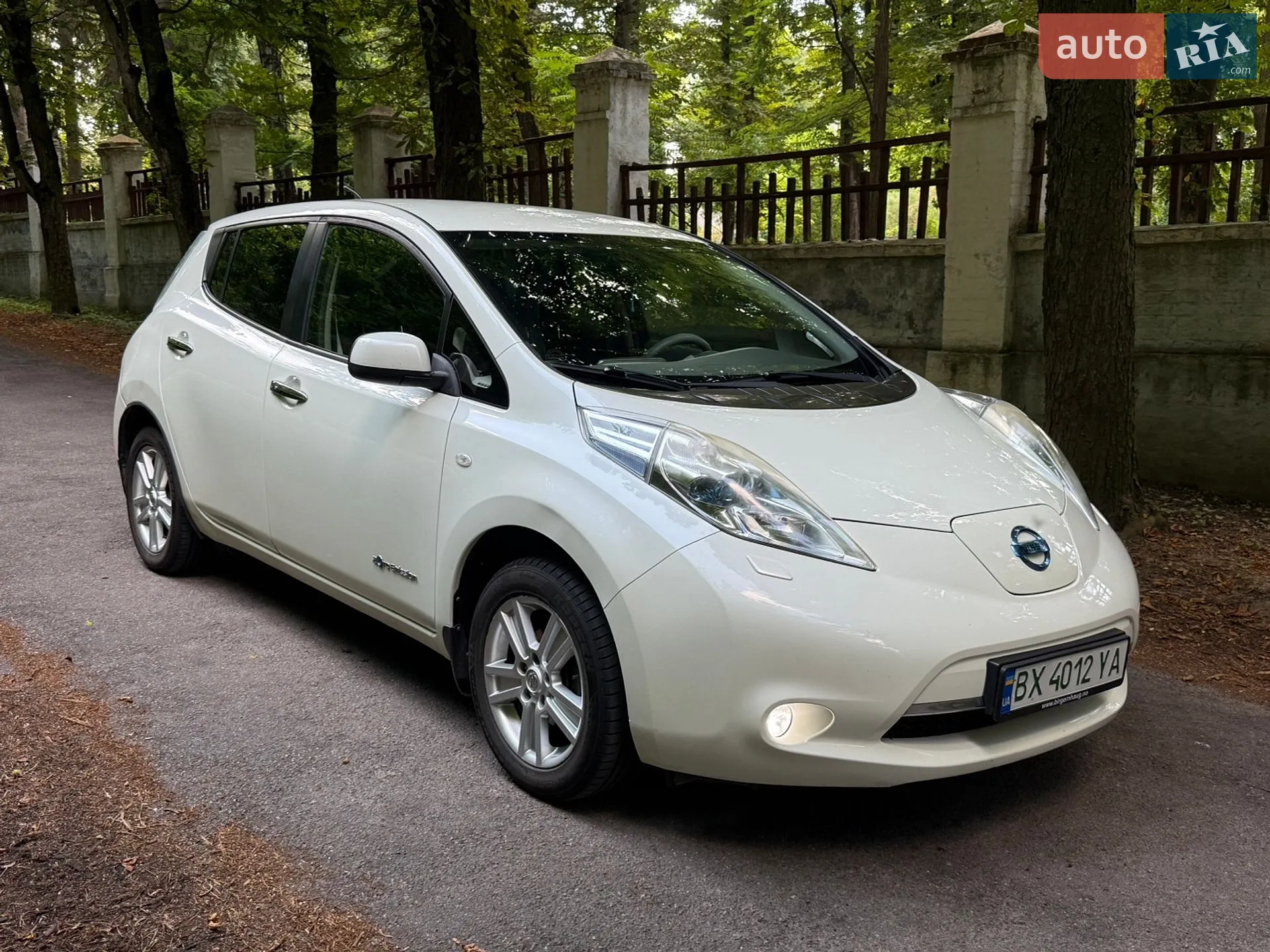 2011 Nissan Leaf - мініатюра 3