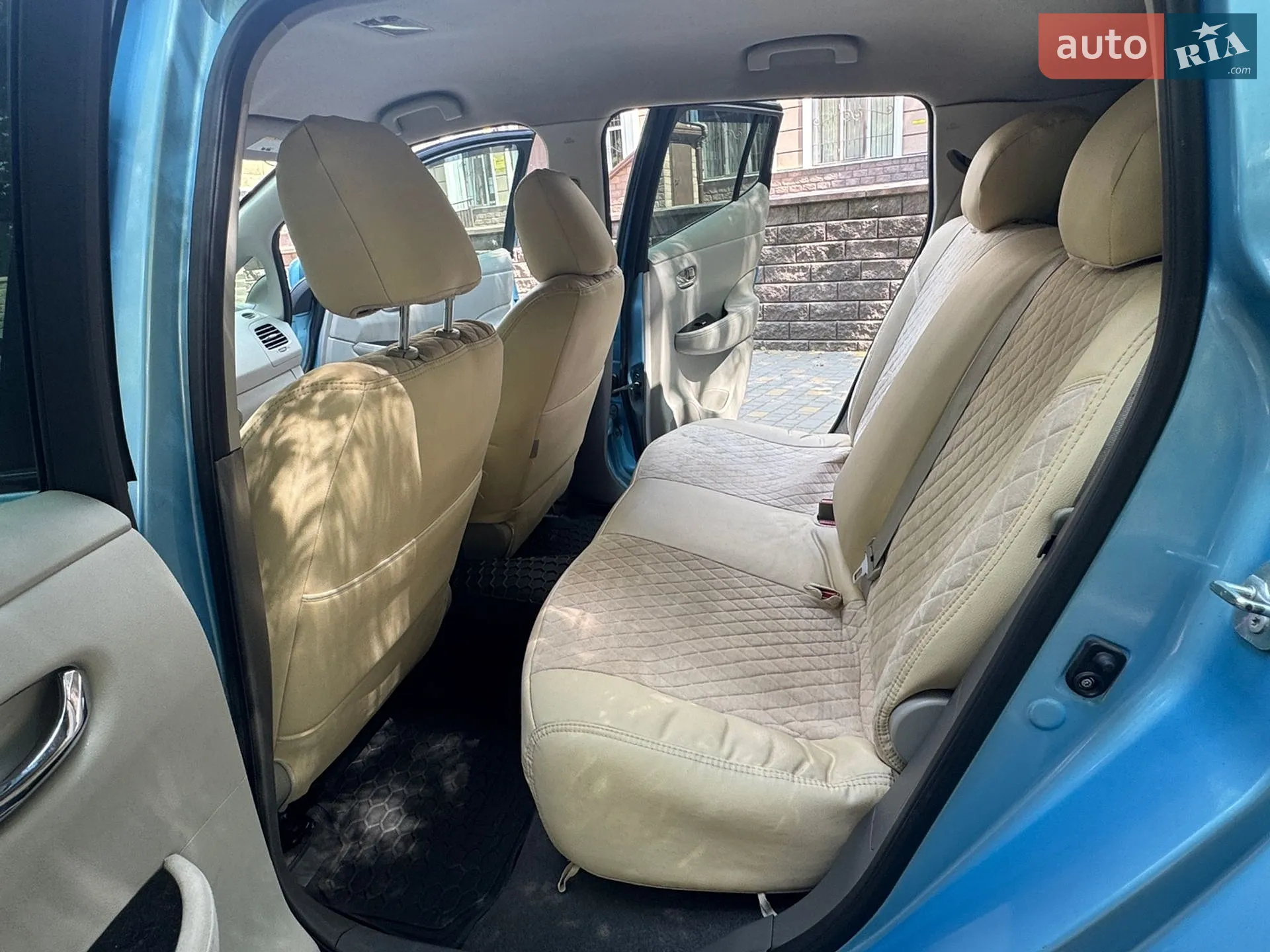 2014 Nissan Leaf - мініатюра 25