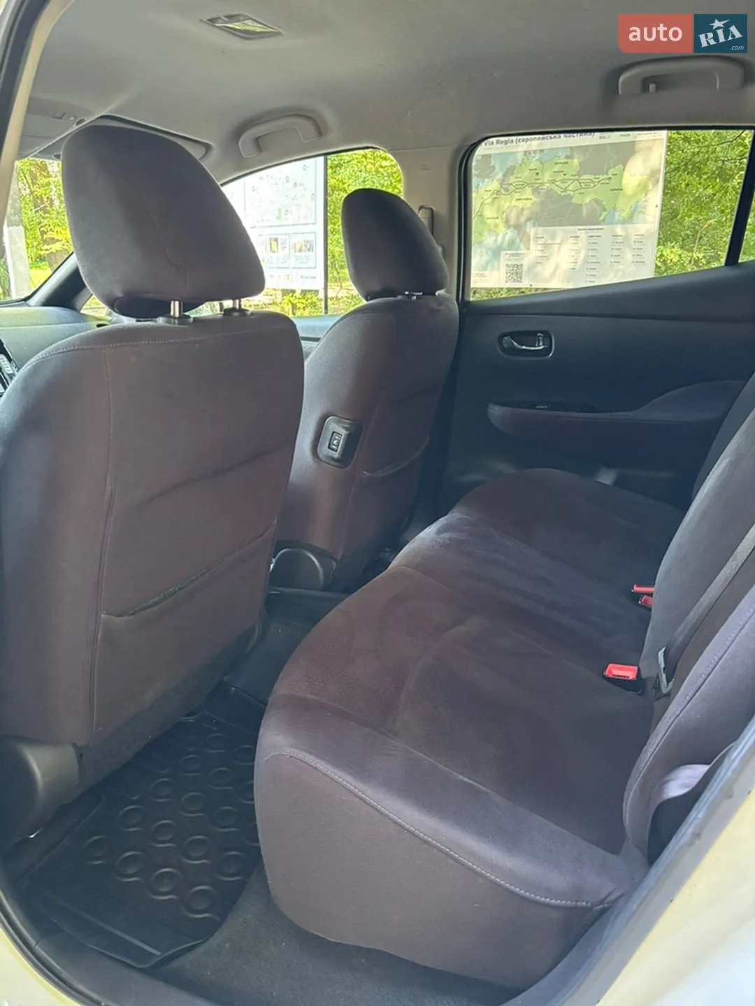 2013 Nissan Leaf - мініатюра 10