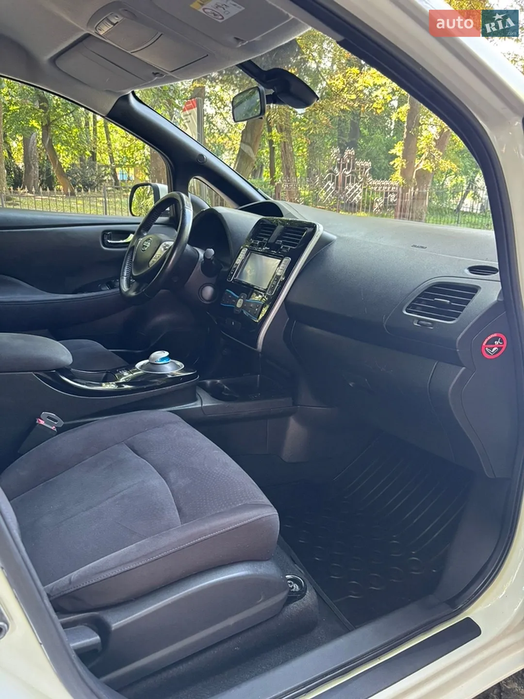 2013 Nissan Leaf - мініатюра 8