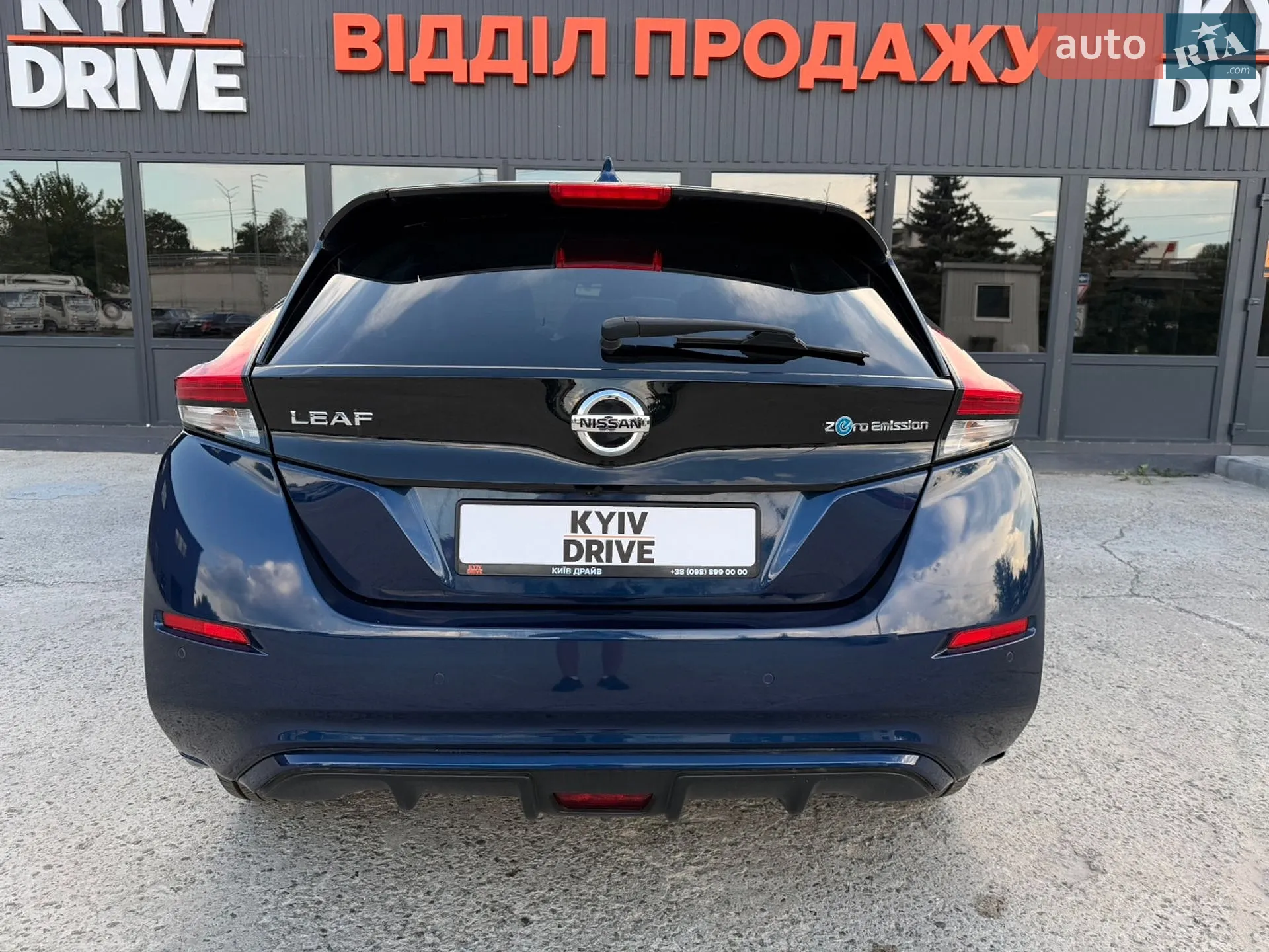2020 Nissan Leaf - мініатюра 16