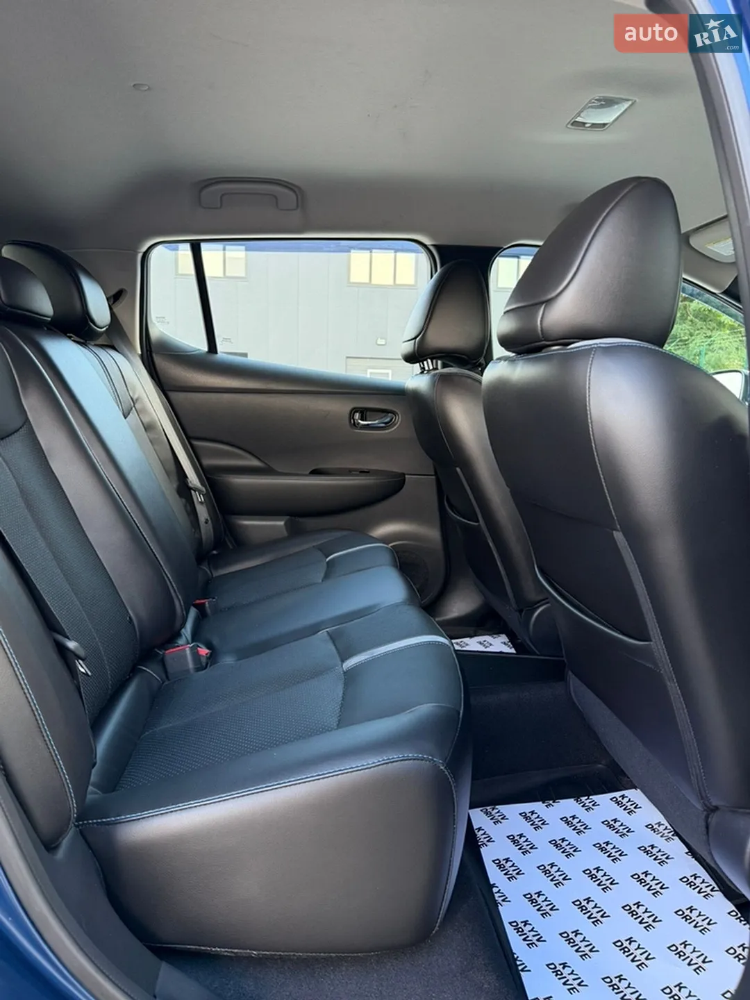 2020 Nissan Leaf - мініатюра 21
