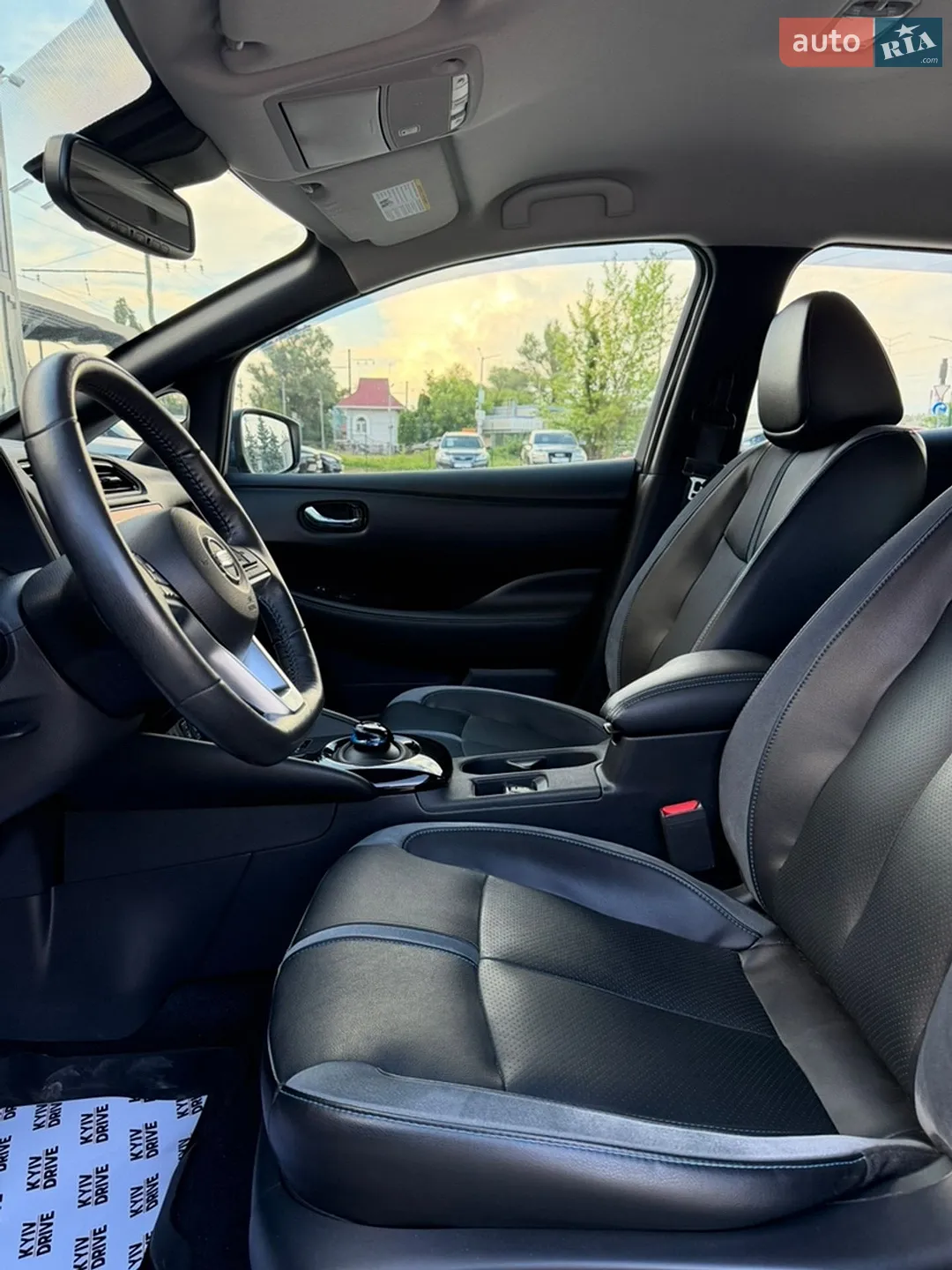 2020 Nissan Leaf - мініатюра 35