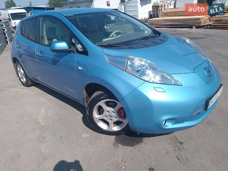 Nissan Leaf 2012
