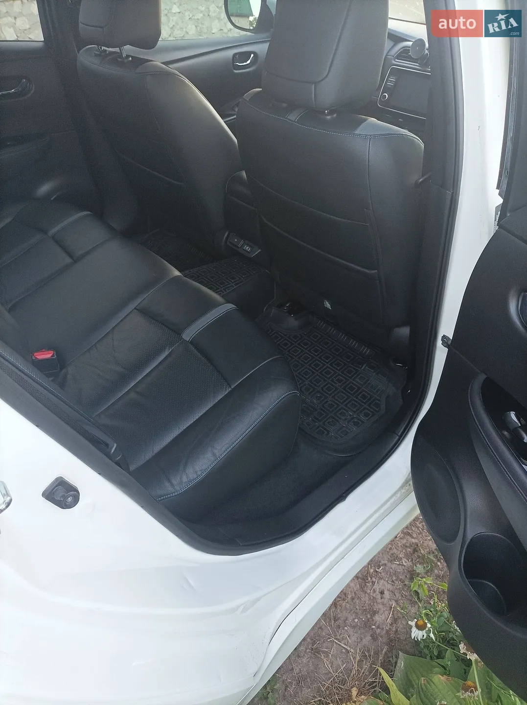 2021 Nissan Leaf - мініатюра 5