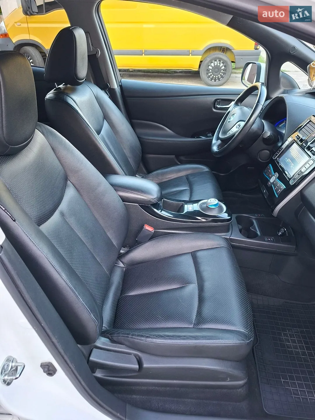2014 Nissan Leaf - мініатюра 45