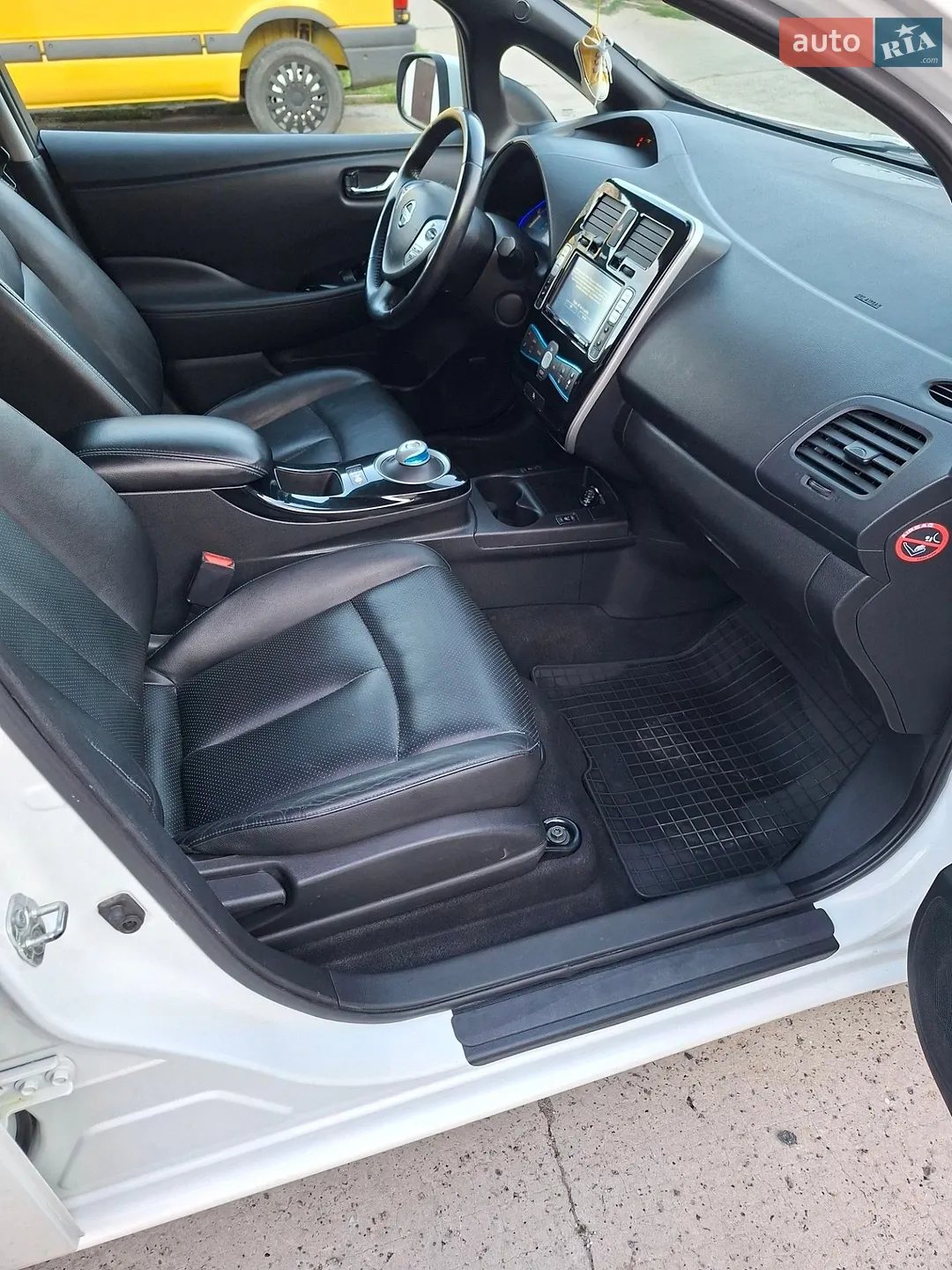 2014 Nissan Leaf - мініатюра 44