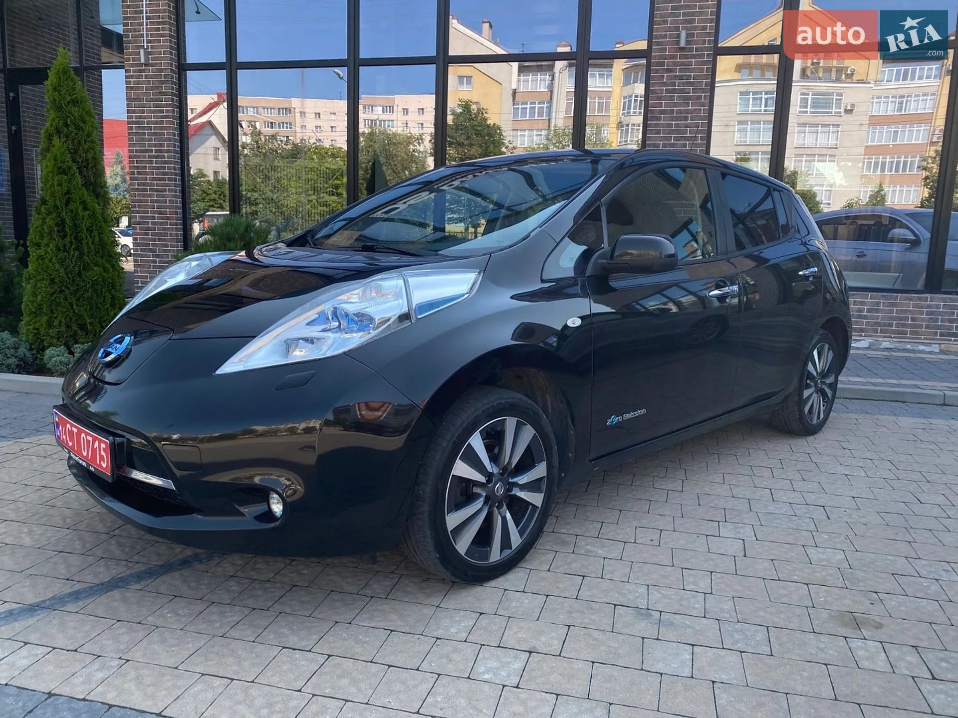 2016 Nissan Leaf - мініатюра 2