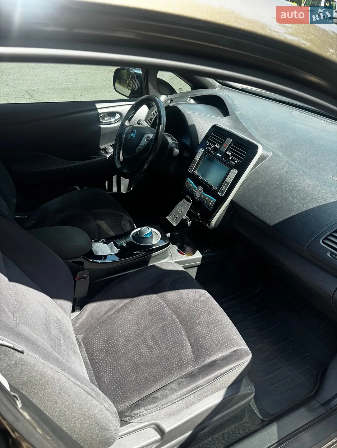 2016 Nissan Leaf - мініатюра 9