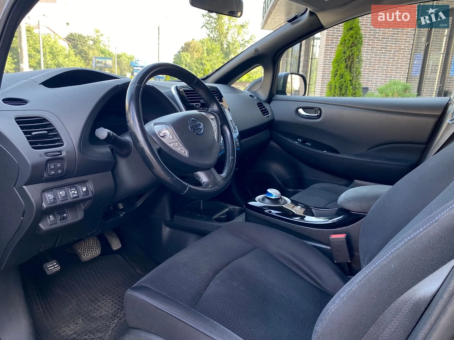 2014 Nissan Leaf - мініатюра 10