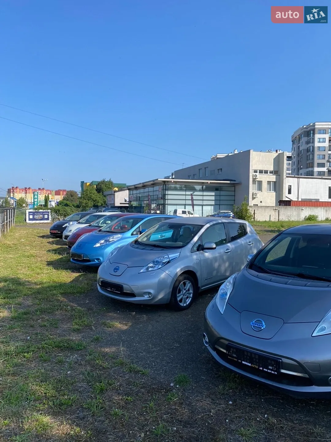 2012 Nissan Leaf - мініатюра 28