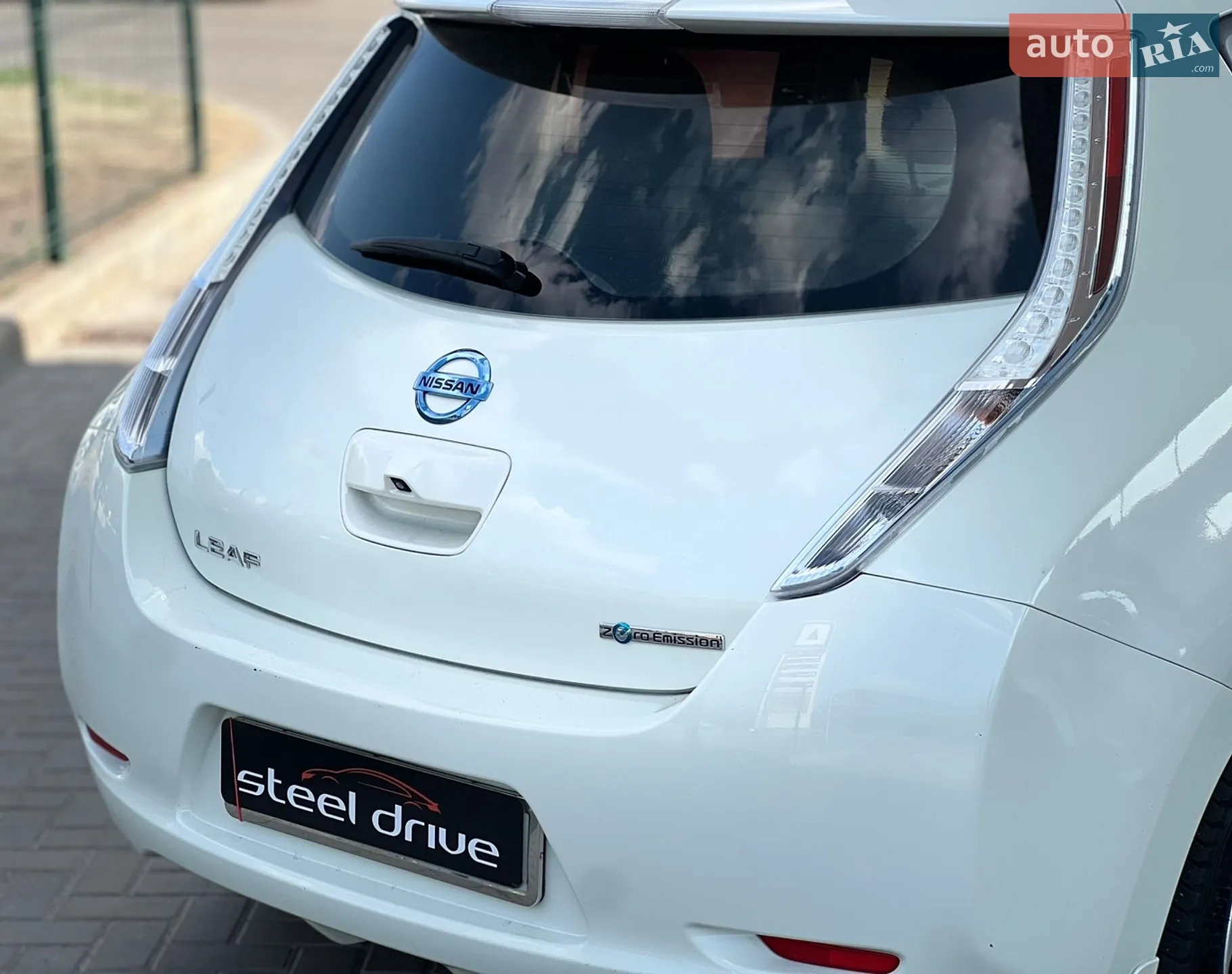 2012 Nissan Leaf - мініатюра 8