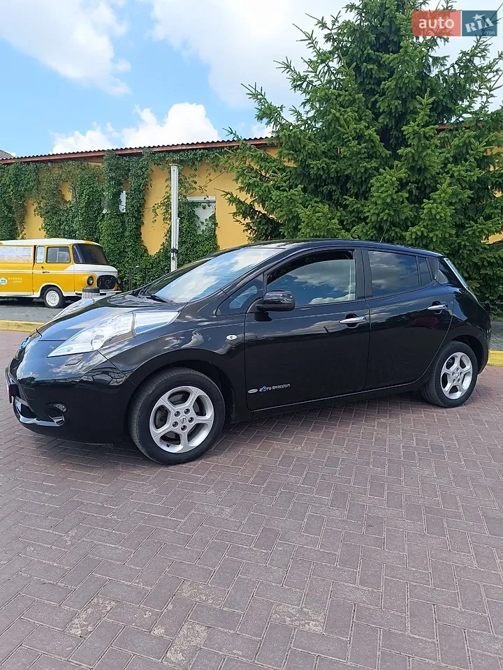 2016 Nissan Leaf - мініатюра 8