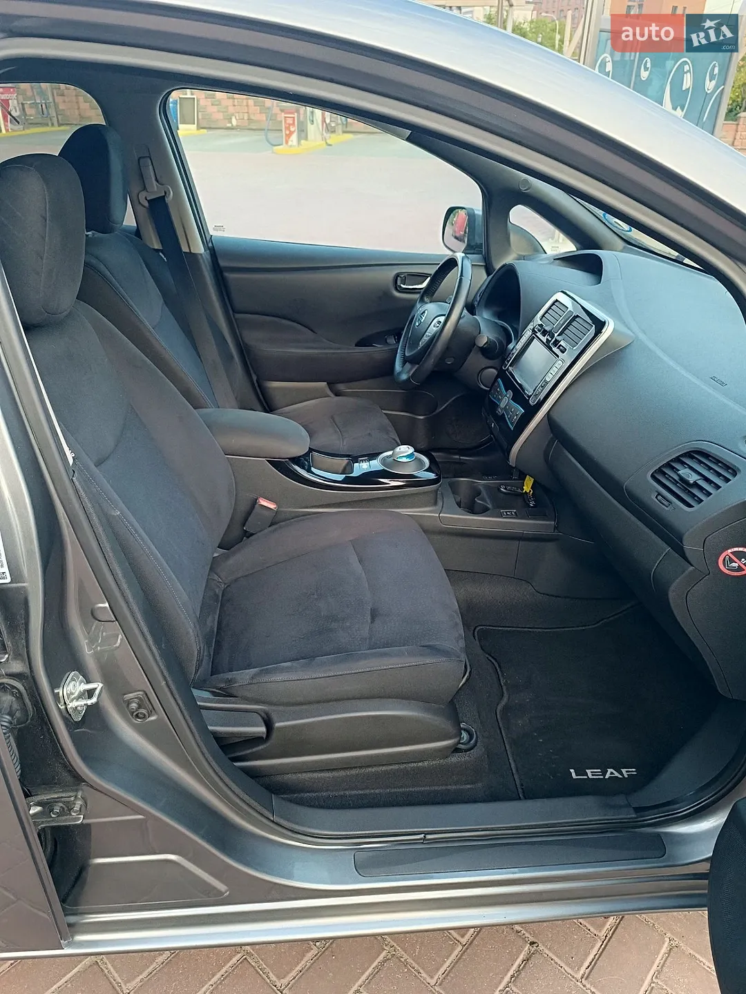 2014 Nissan Leaf - мініатюра 39