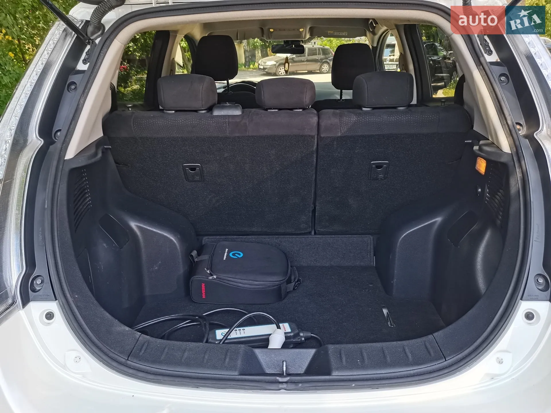 2017 Nissan Leaf - мініатюра 33