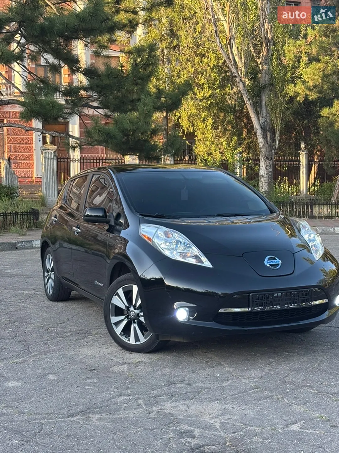 2016 Nissan Leaf - фото 1