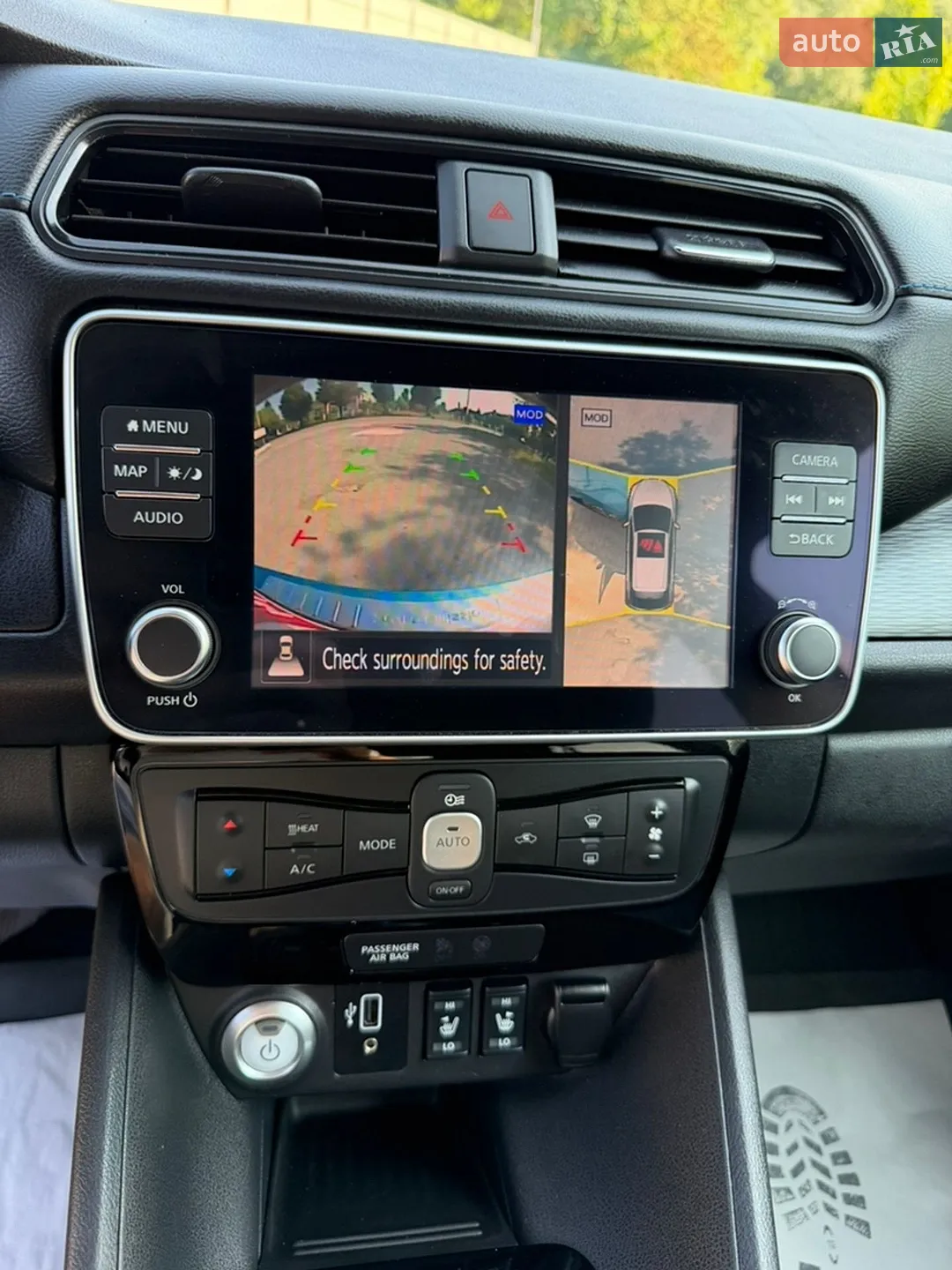 2019 Nissan Leaf - мініатюра 25