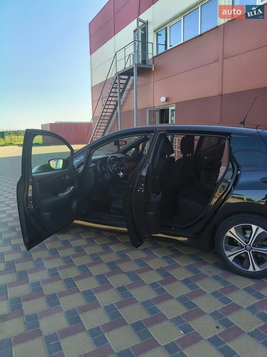 2018 Nissan Leaf - мініатюра 11